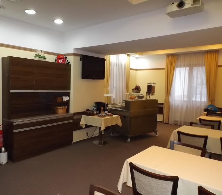 Penzion Kiska Kežmarok מראה חיצוני תמונה